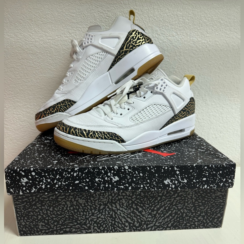 Jordan Spizike Low  White and Gold Sneakers